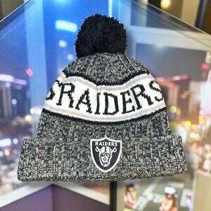 Las Vegas Raiders Knit Beanie Pom Cap New Era NFL Fleece Lined Oakland Football